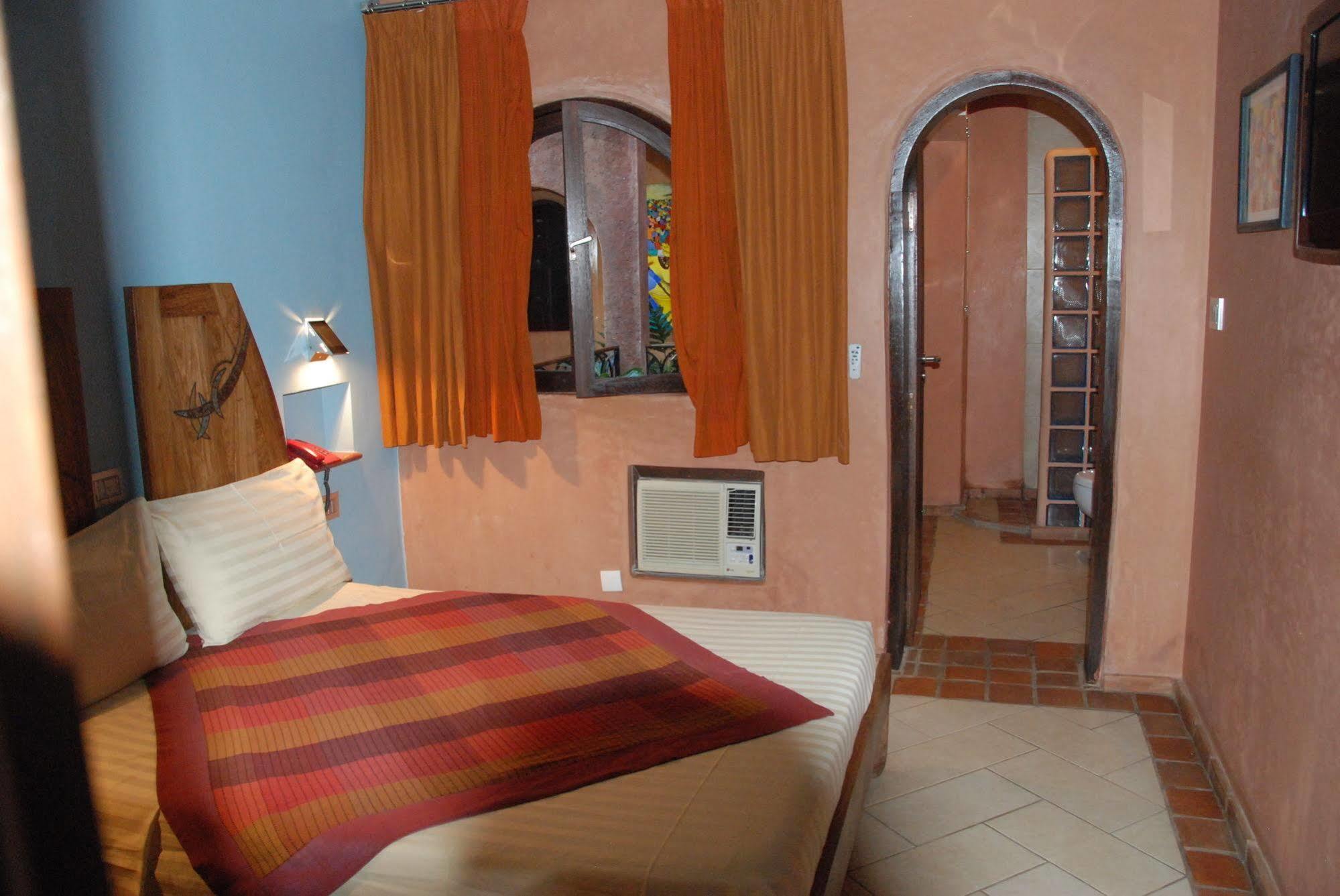 Hotel Le Djoloff Dakar Dış mekan fotoğraf